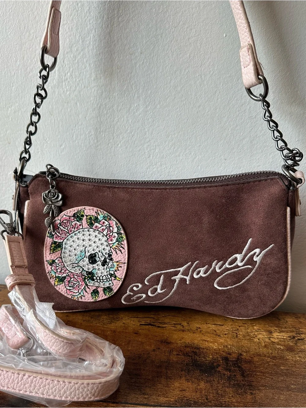 Ed Hardy Brown Suede-Like Shoulder Bag or Crossbody Bag w/ Pink Trim & Skull NWT - Picture 1 of 7